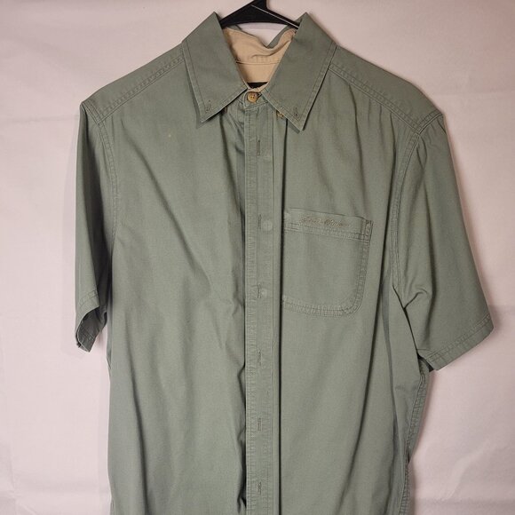 Eddie Bauer Button Up Shirt Mens Medium. Green Short Sleeve Tech Woven - Picture 1 of 4